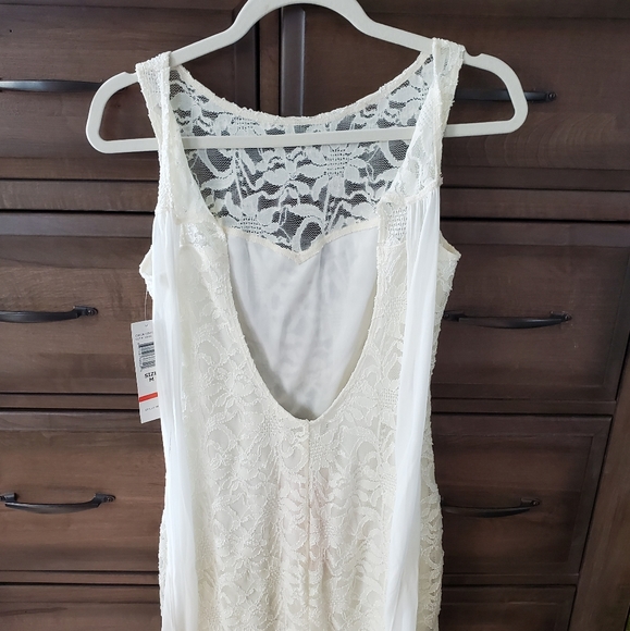 Ivory Lace Tie-Back Dress NWT - Picture 8 of 8